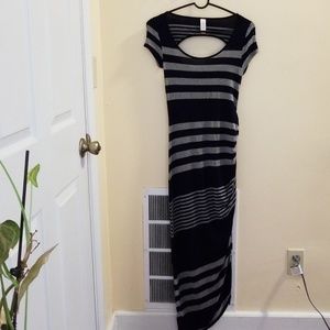 NWOT | Striped maxi dress